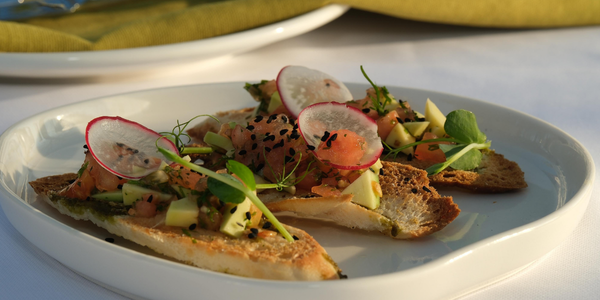 İluka Yalova - Denize Sıfır Şık Restoran